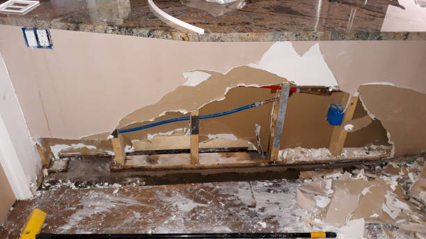 Best Emergency water damage restoration  in Pittsburg, KS